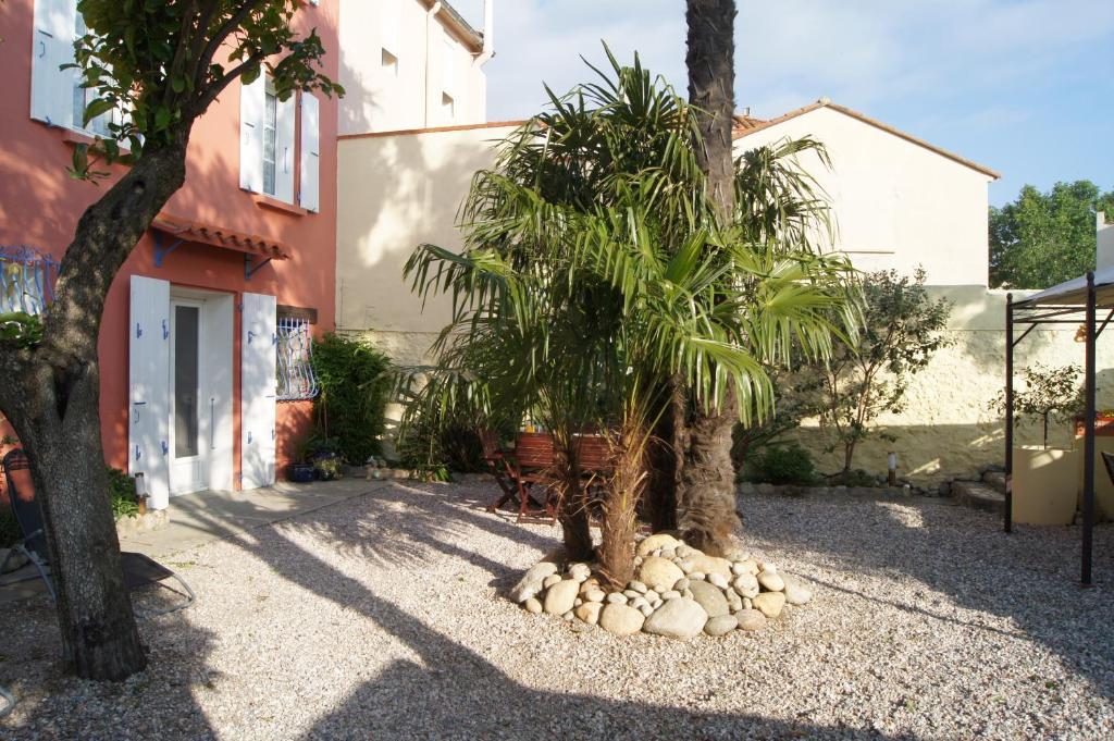 Bed and Breakfast L'Orangeraie Elne Exterior foto